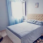 Casa Familiar Con Privada