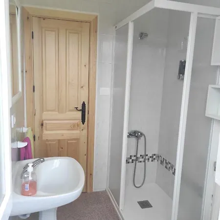 Casa Familiar Con Privada * Вивейро