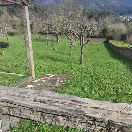 Casa Familiar Con Privada Вивейро