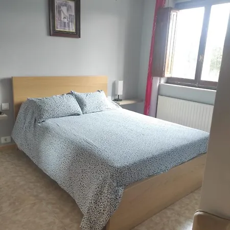 Casa Familiar Con Privada *