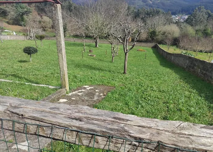 Casa Familiar Con Privada Viveiro