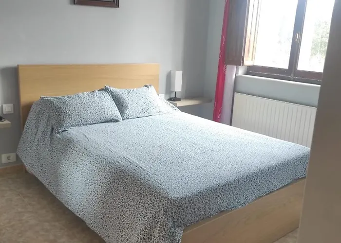 Casa Familiar Con Privada *